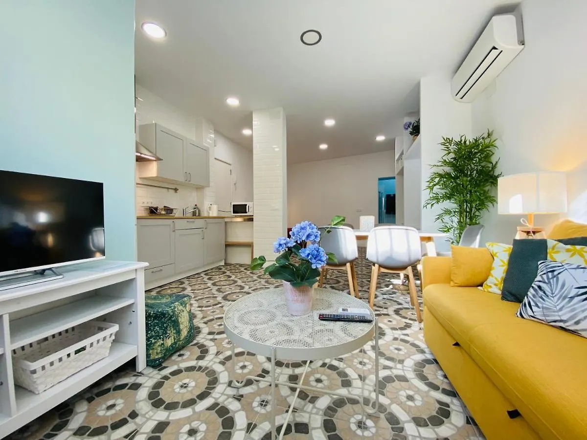 Bazan - Acogedor Apartamento En El Centro De Malaga Apartment